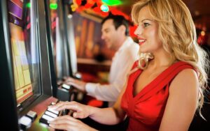 Play Empty The Bank Slot Game Online - SlotFruity.com